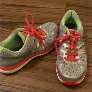 Nike - Dual Fusion Lite - Tennis Shoe